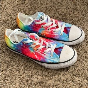 TIE DYE CONVERSE